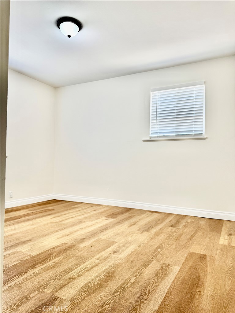 1906 W Kenoak Drive Property Photo 17