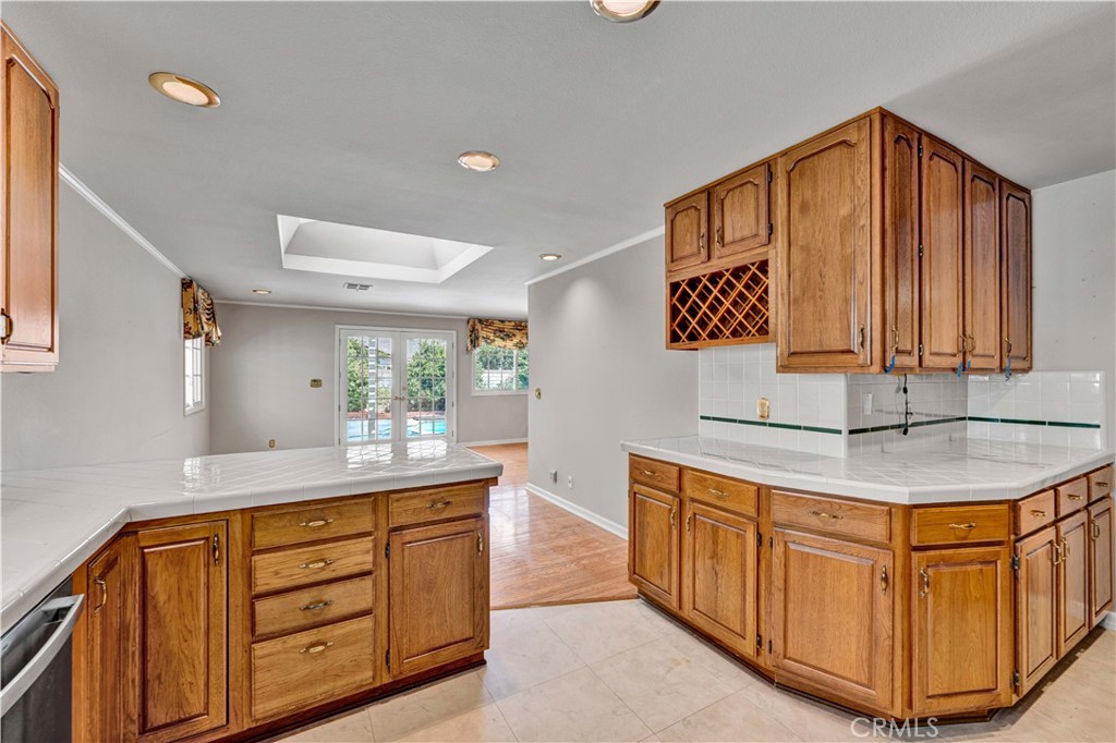 1329 W Park Lane Property Photo 16