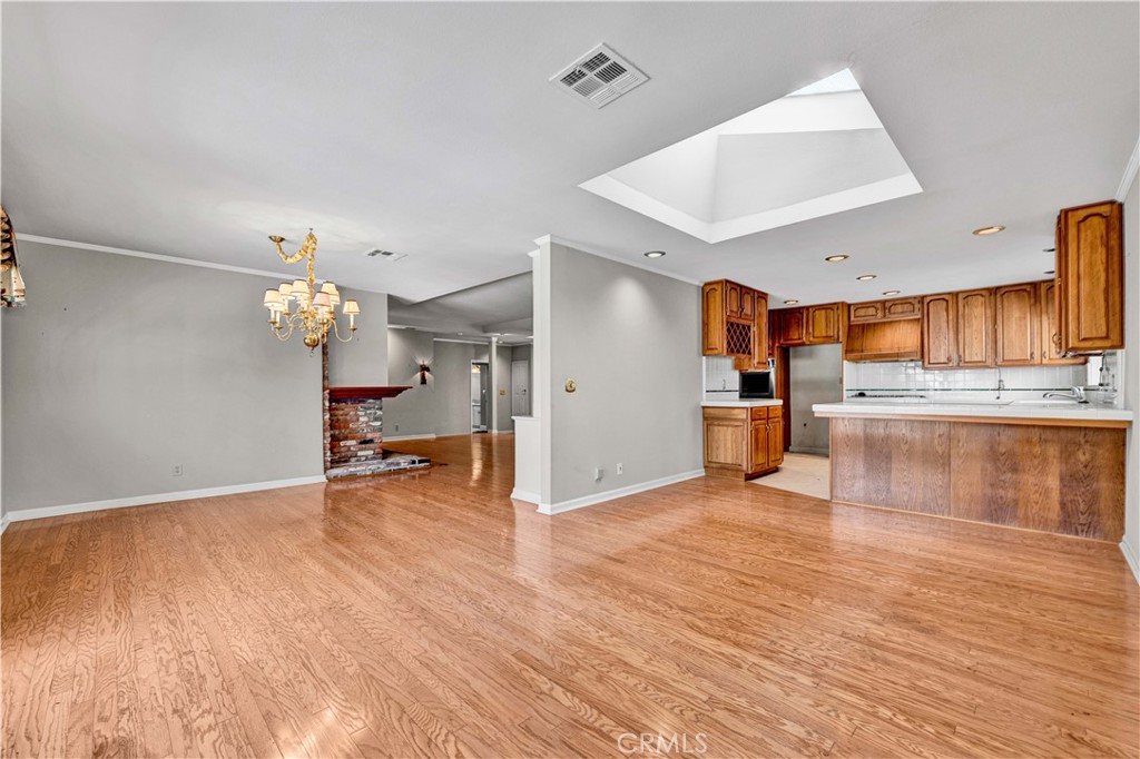 1329 W Park Lane Property Photo 24