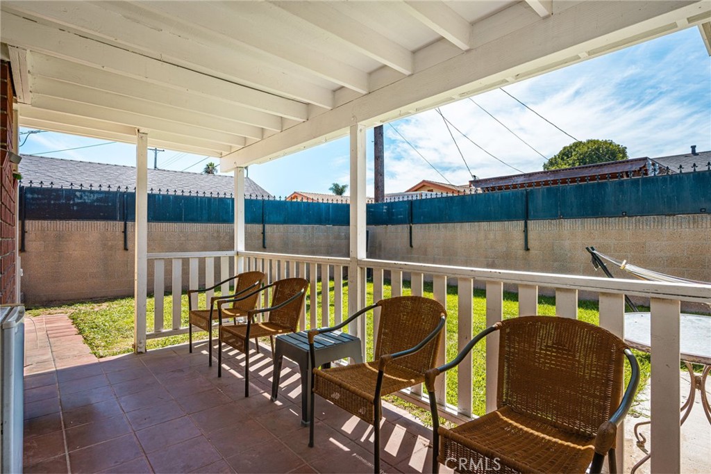 15613 S Visalia Property Photo 32