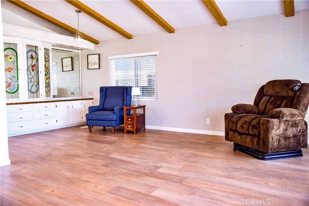 10681 Oak 64 Property Photo 5