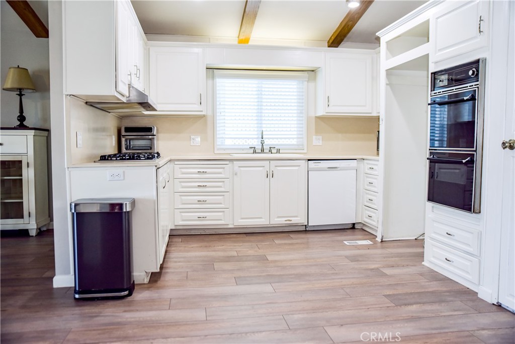 10681 Oak 64 Property Photo 12