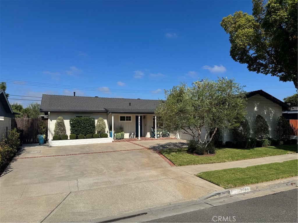 2745 Drake Property Photo 2