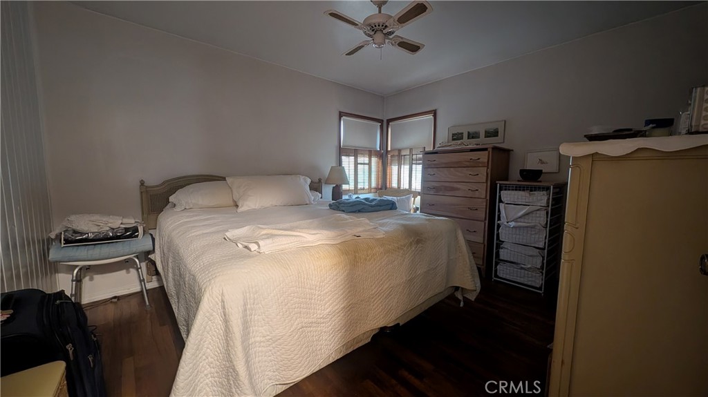 13706 S Berendo Property Photo 12
