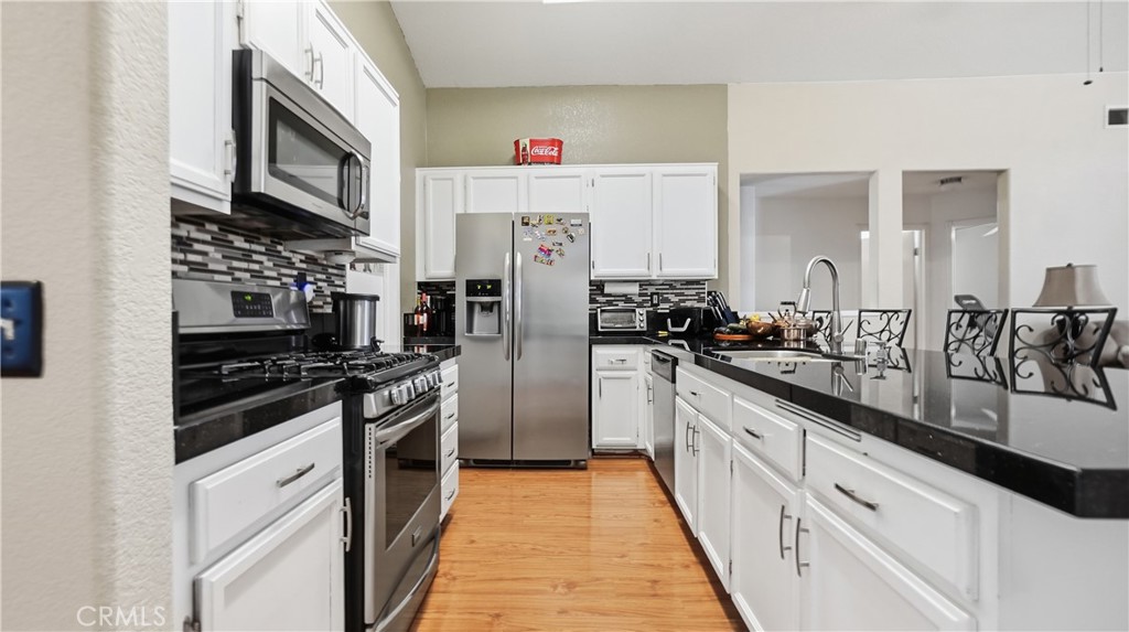 14405 Cedar Property Photo 7