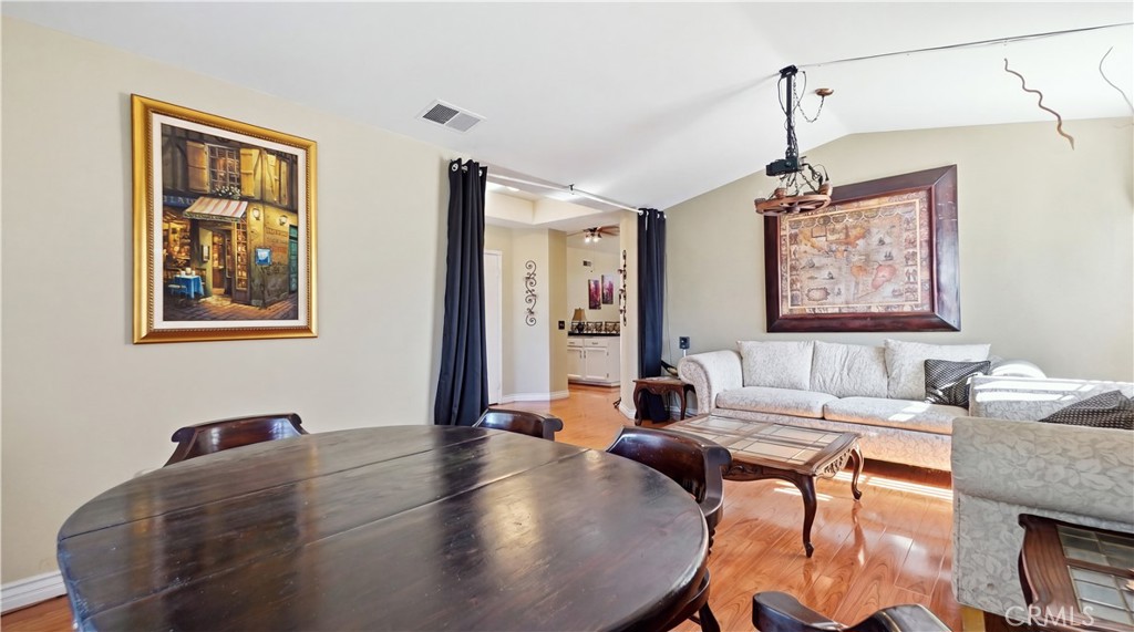14405 Cedar Property Photo 17