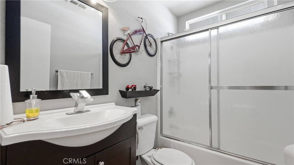 14405 Cedar Property Photo 31