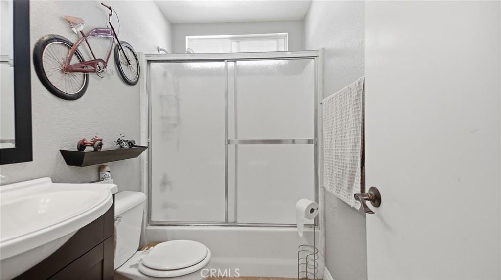 14405 Cedar Property Photo 32