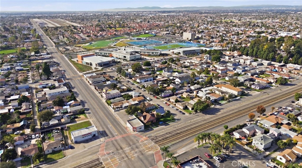 809 S Willowbrook Property Photo 17