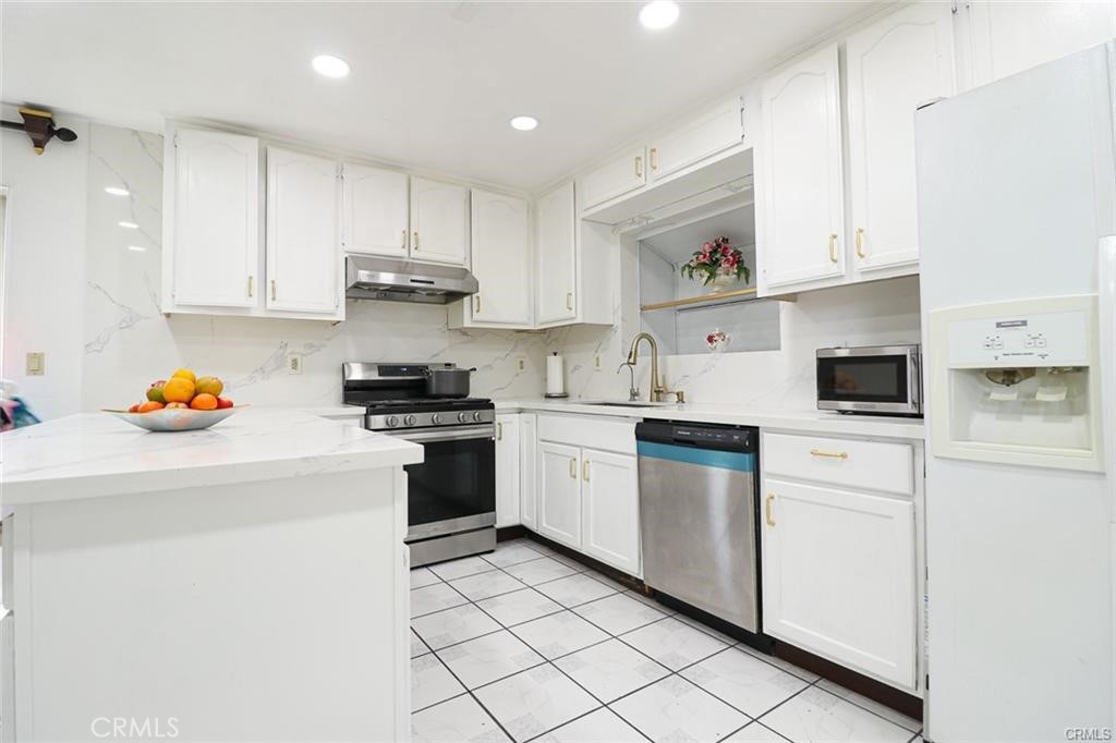 10061 15th Street Property Photo 11