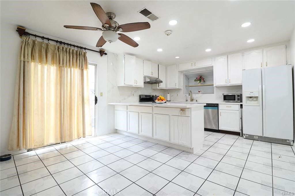 10061 15th Street Property Photo 12
