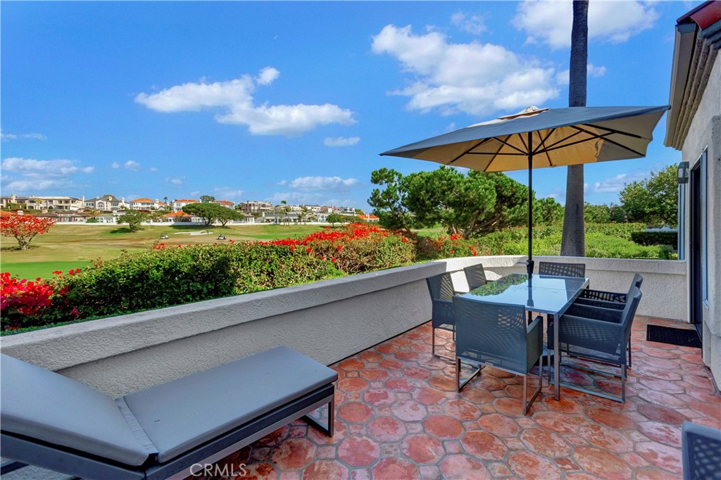 18 Tennis Villas Property Photo 3
