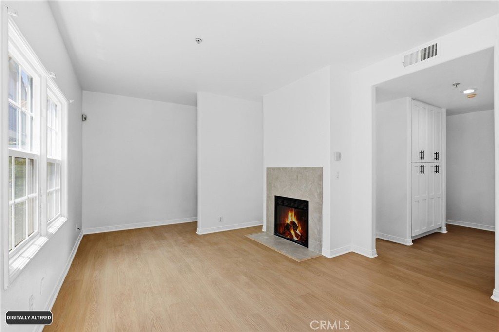 42 N Michigan 7 Property Photo 12