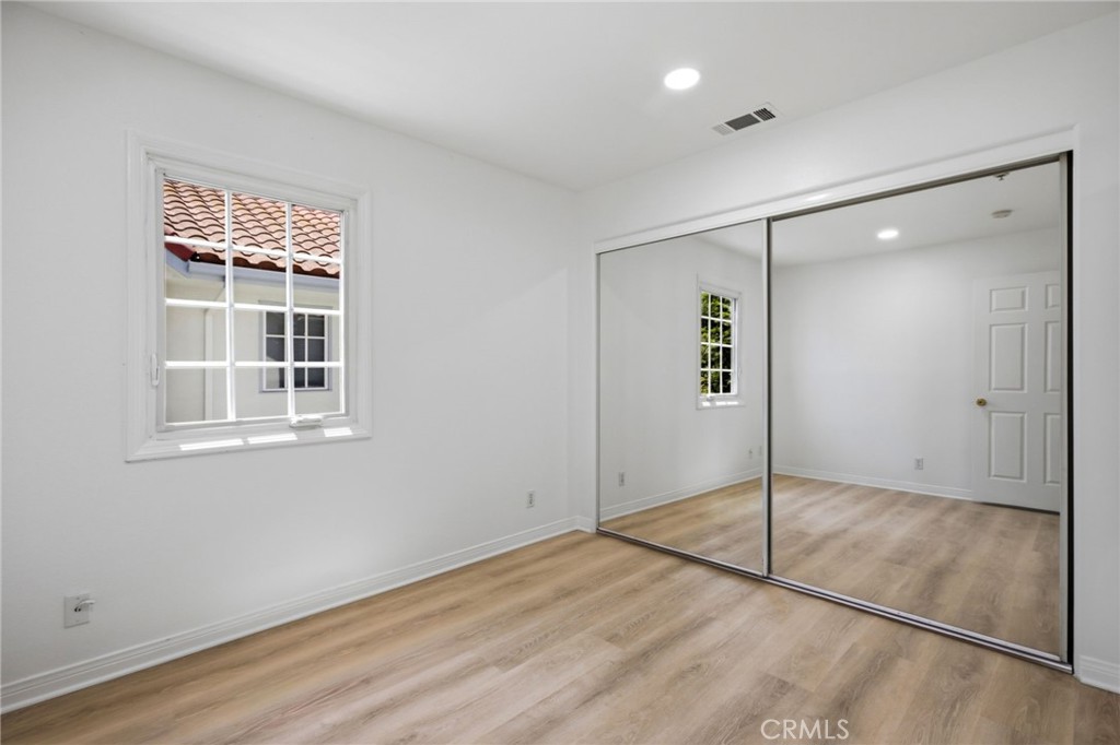 42 N Michigan 7 Property Photo 25