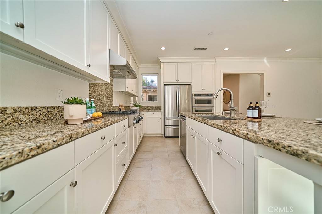 53 Open Range Property Photo 24
