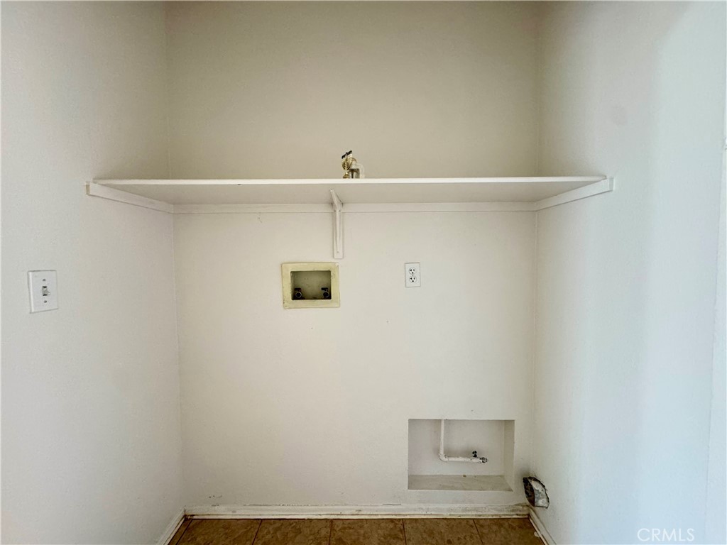 14351 Via Roca Property Photo 12