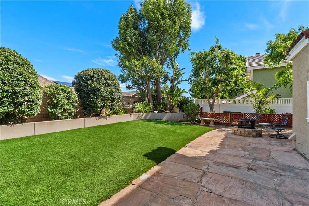 5610 Sugar Pine Drive Property Photo 1