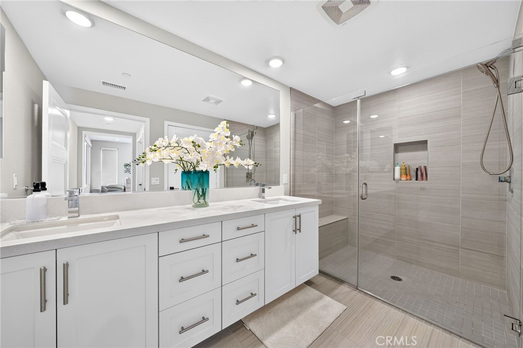 16289 Dawn 209 Property Photo 23