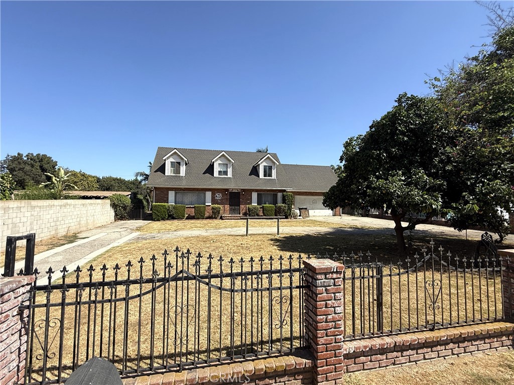 13652 Lomitas Ave Property Photo