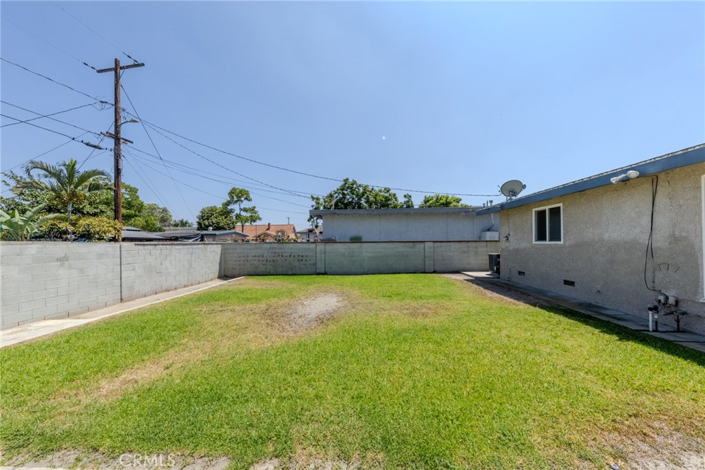 2227 E Ward Terrace Property Photo 30