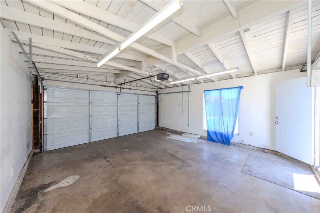 2227 E Ward Terrace Property Photo 36