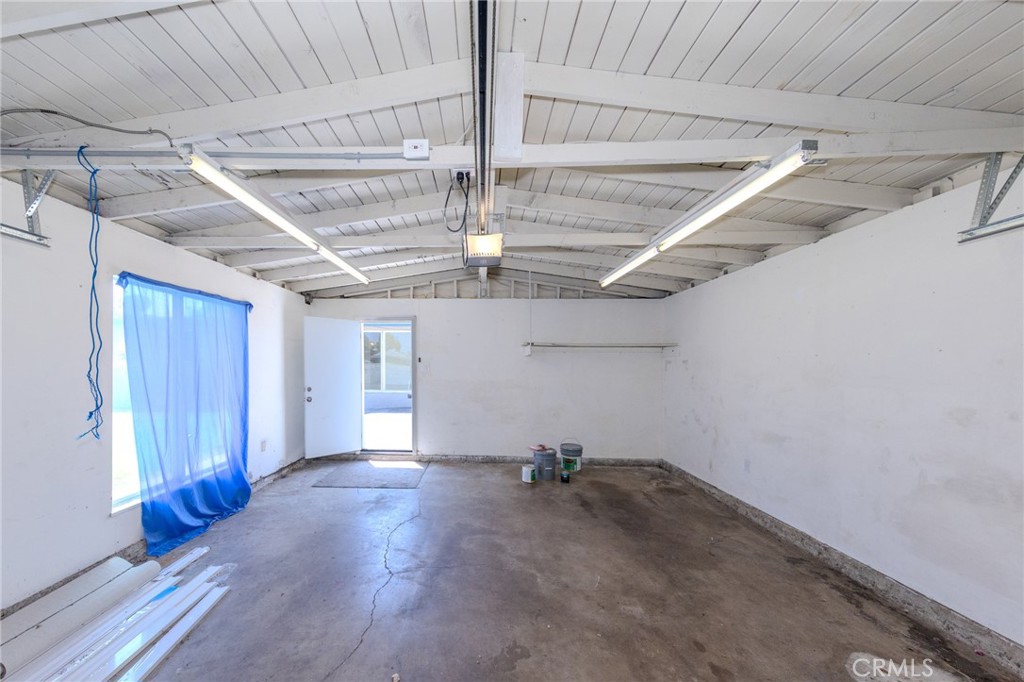 2227 E Ward Terrace Property Photo 37