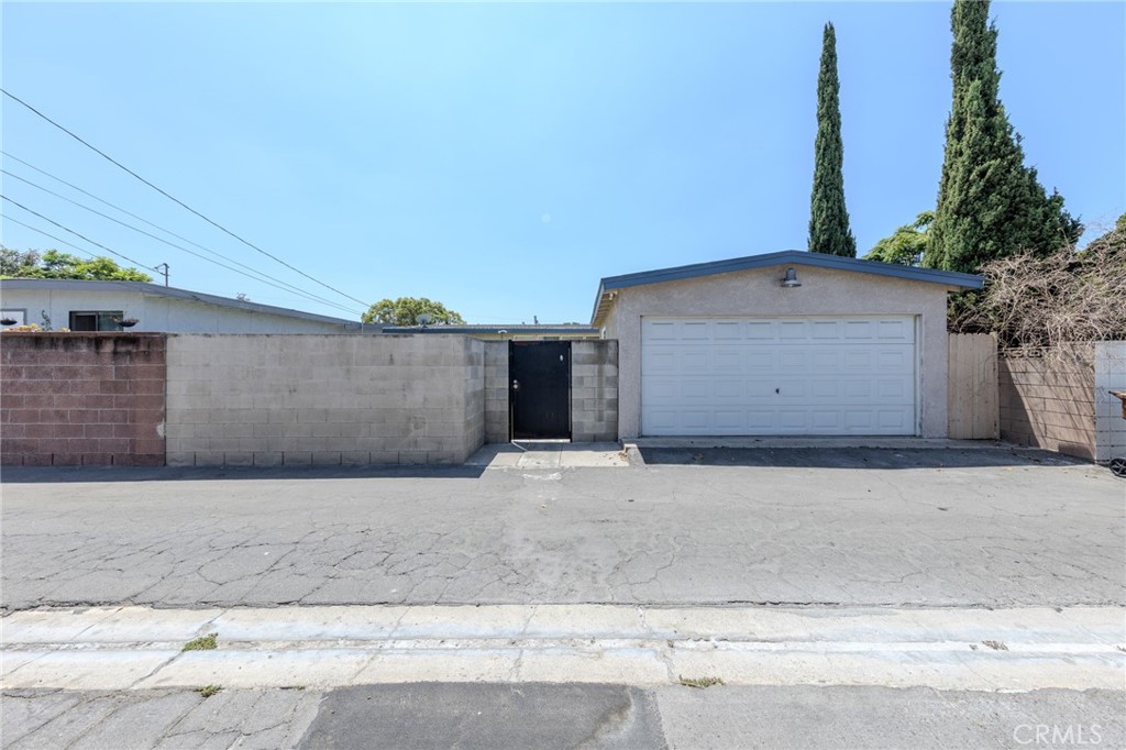 2227 E Ward Terrace Property Photo 38
