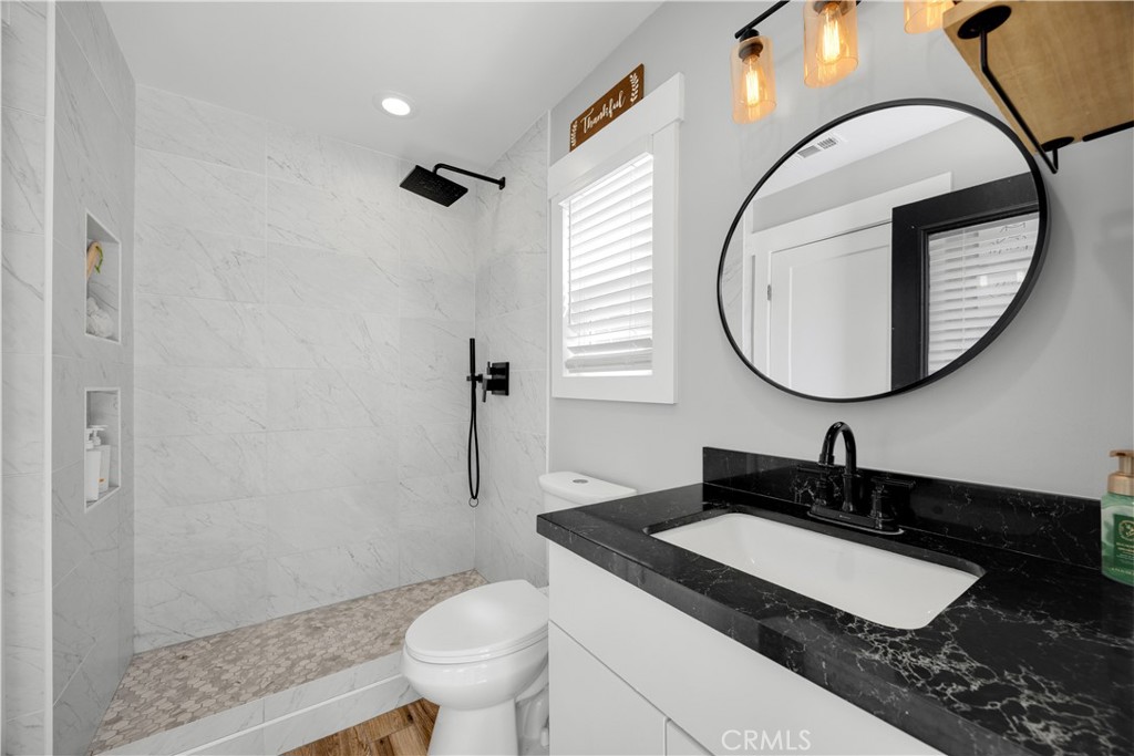7571 El Caney Drive Property Photo 14