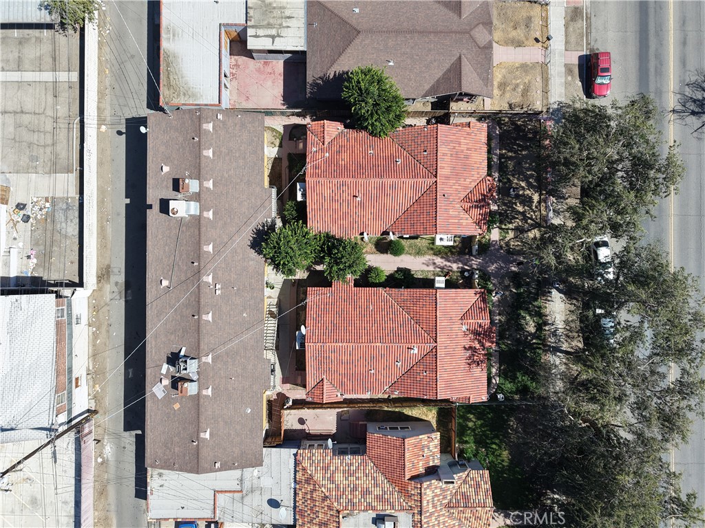 210 17th Street Property Photo 3