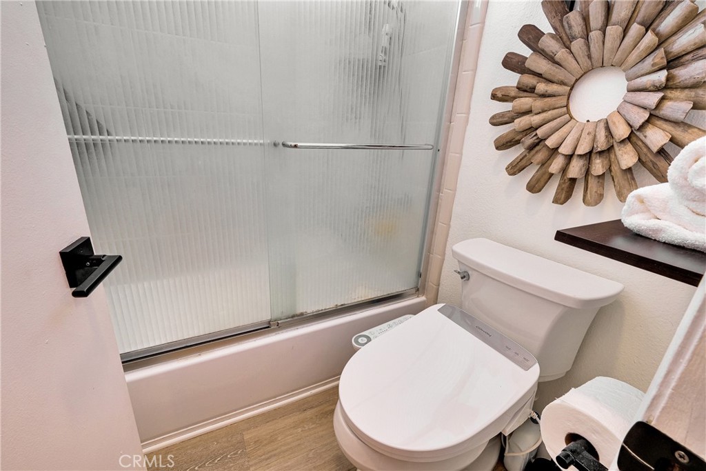 6431 Rugby Avenue E Property Photo 21