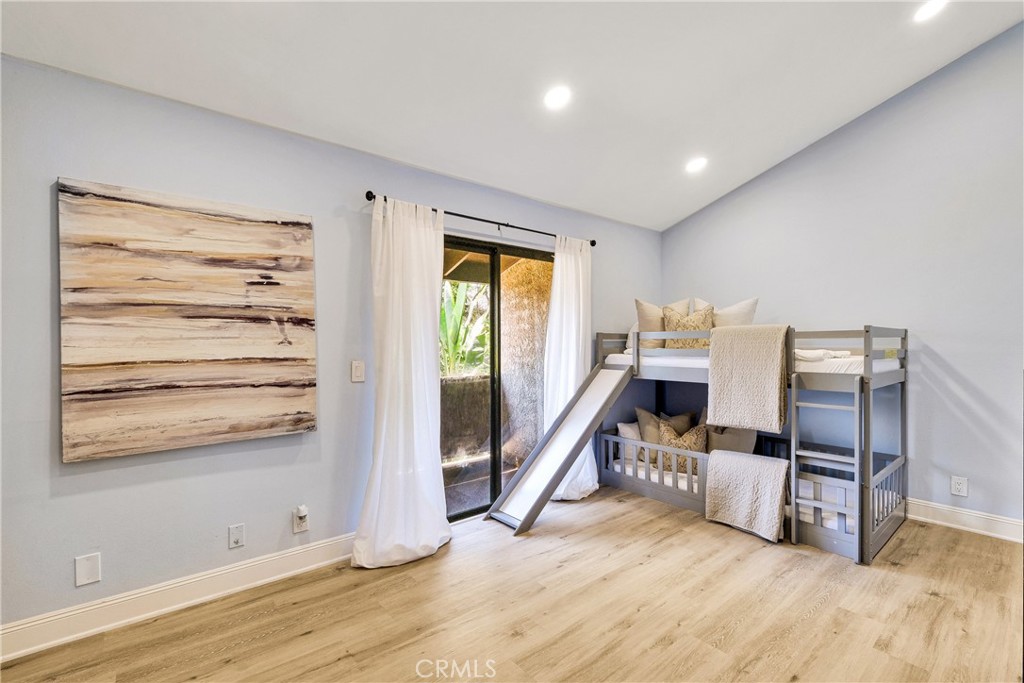 6431 Rugby Avenue E Property Photo 23