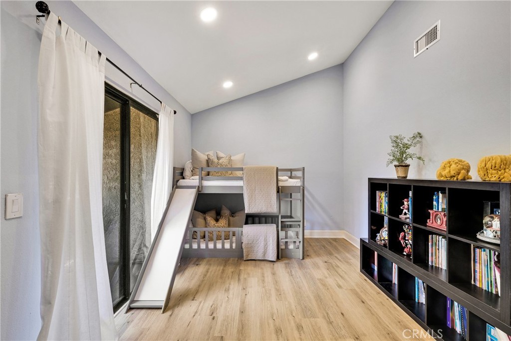 6431 Rugby Avenue E Property Photo 24