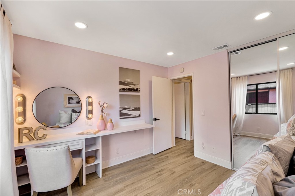 6431 Rugby Avenue E Property Photo 28