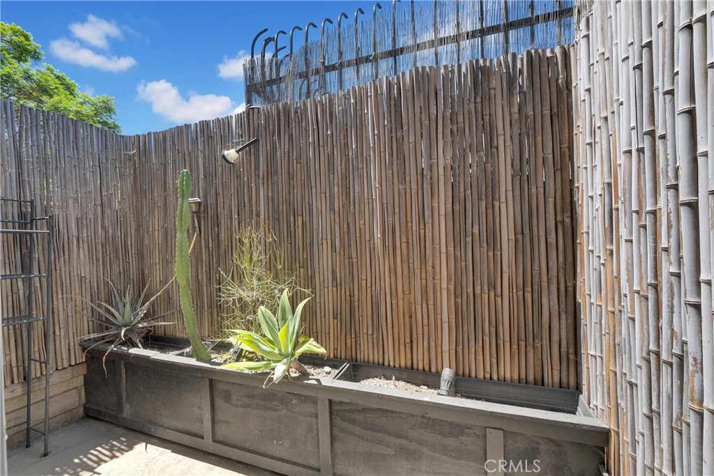 6431 Rugby Avenue E Property Photo 33