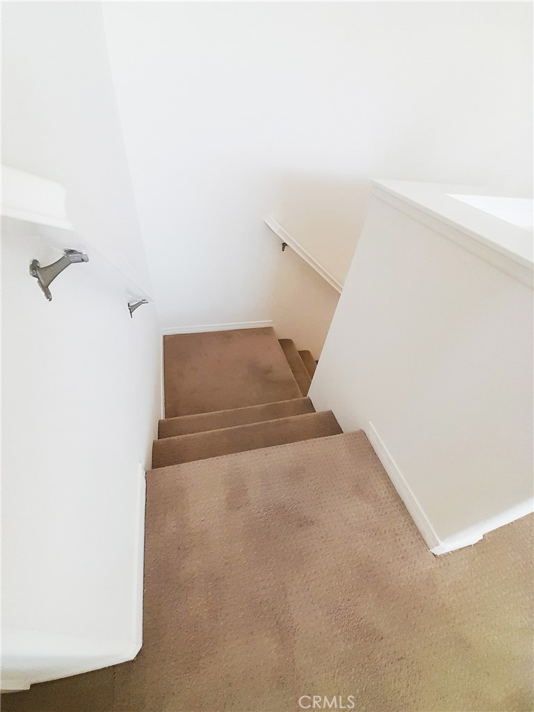 76 Bixby Circle Property Photo 9