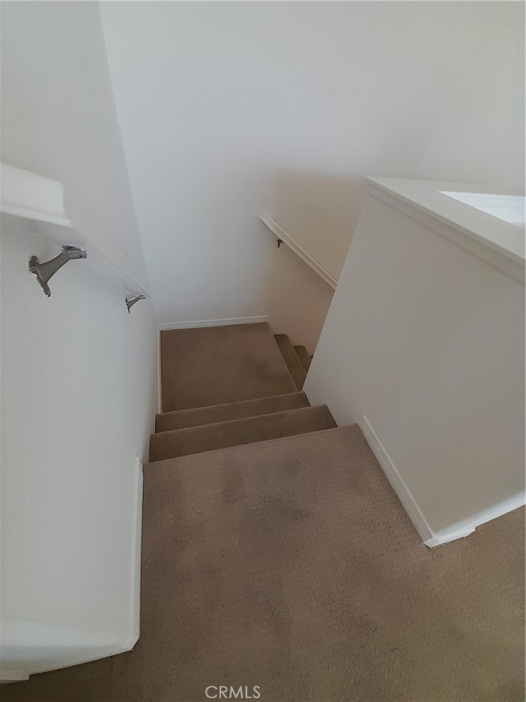 76 Bixby Circle Property Photo 10