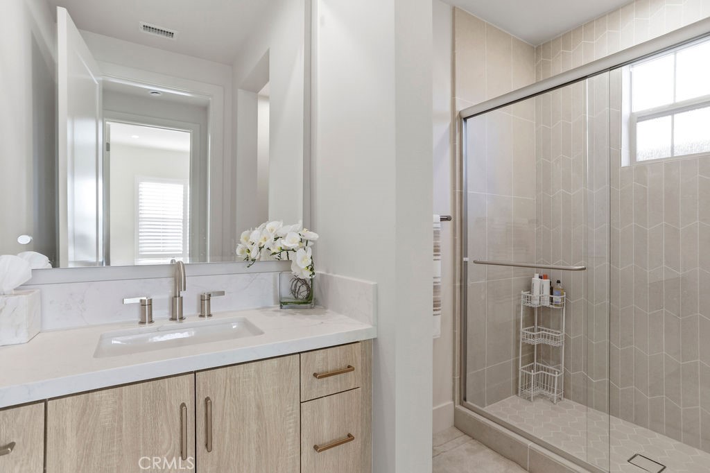 108 Oakstone Property Photo 20