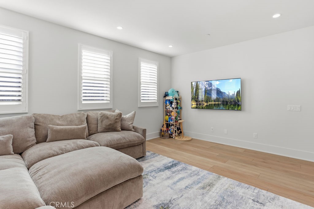 108 Oakstone Property Photo 23