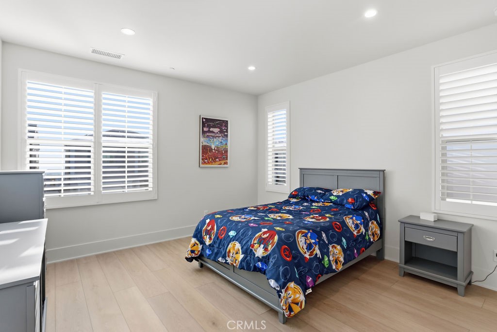 108 Oakstone Property Photo 27