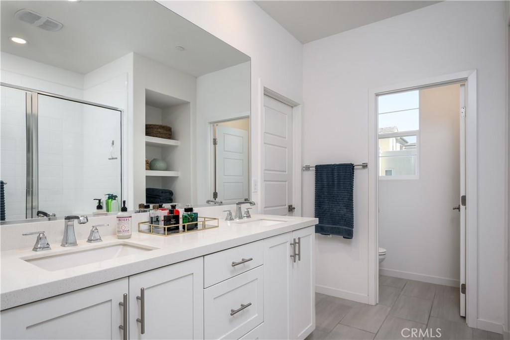 500 S Motif Property Photo 18