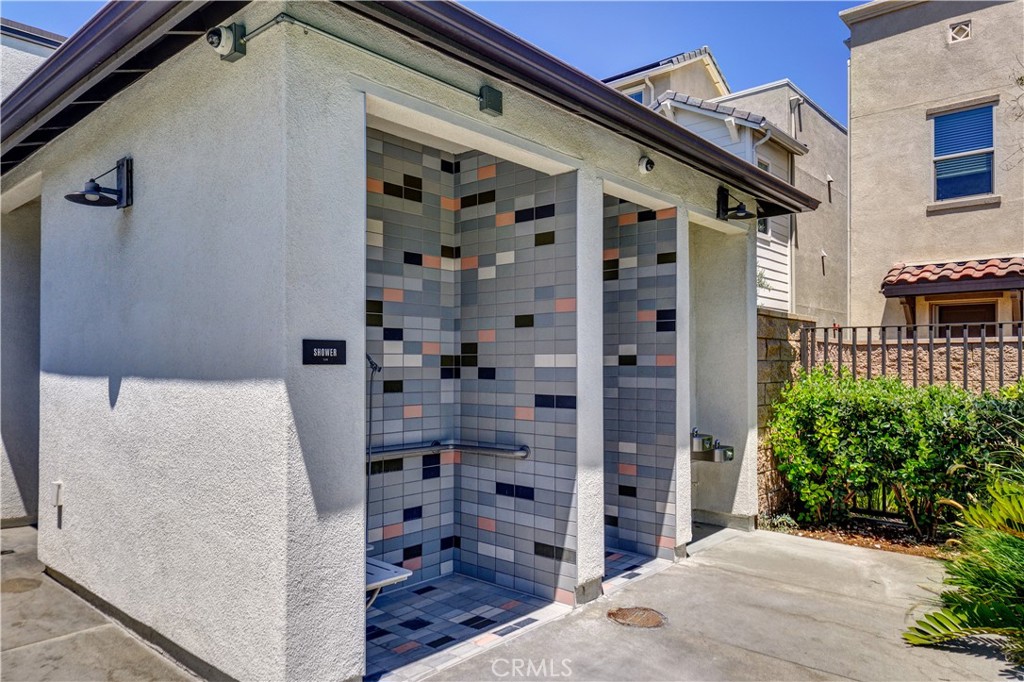 500 S Motif Property Photo 35