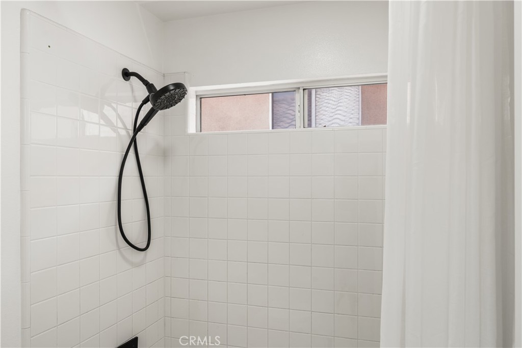 8610 E Silver Ridge Property Photo 45