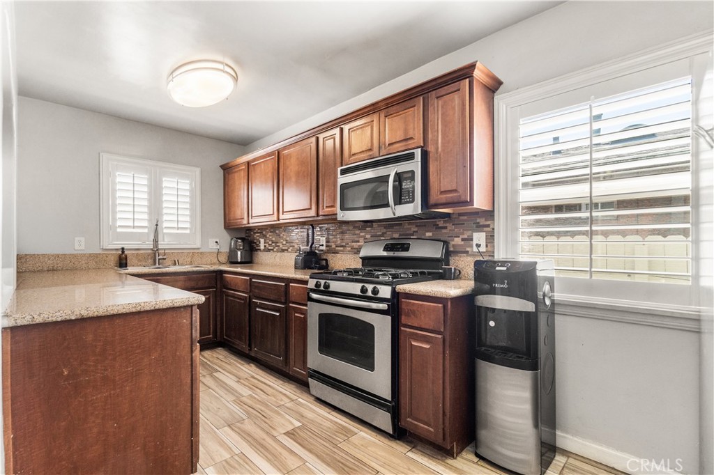 2746 Easy Property Photo 12