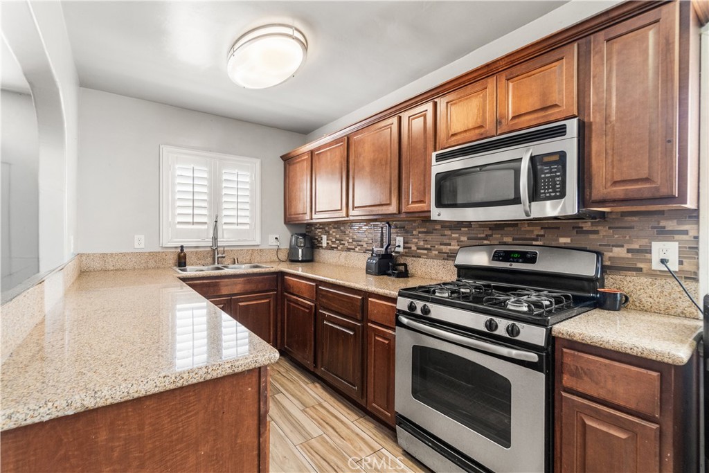 2746 Easy Property Photo 14