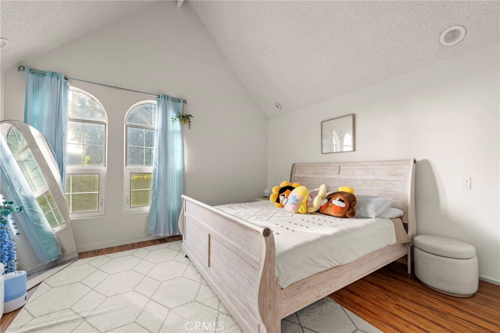 12205 Foster Road Property Photo 18