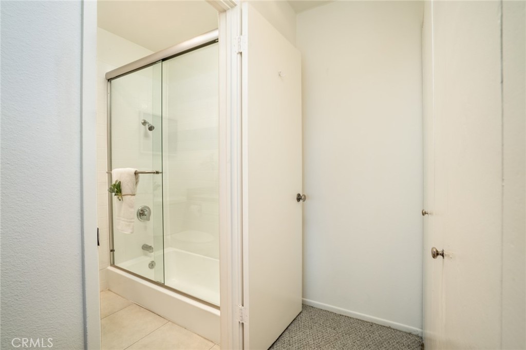 7316 N Marina Pacifica N Property Photo 27