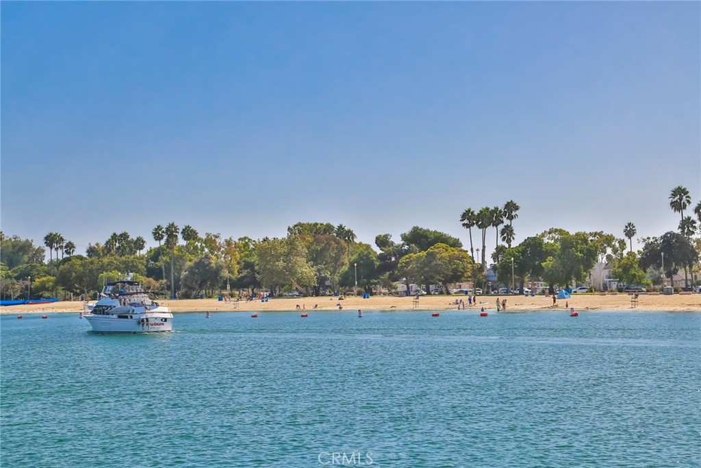 7316 N Marina Pacifica N Property Photo 36