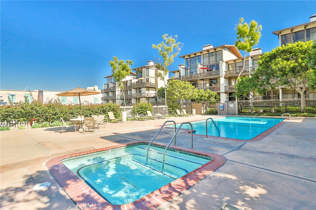 7316 N Marina Pacifica N Property Photo 38