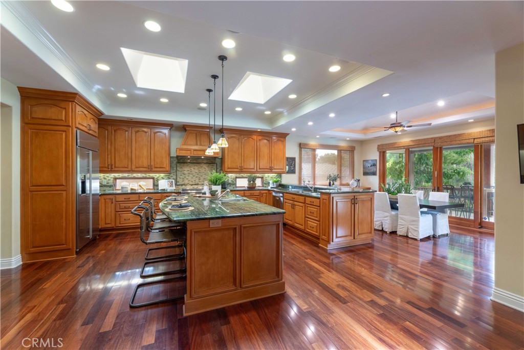 4004 Country Club Property Photo 11