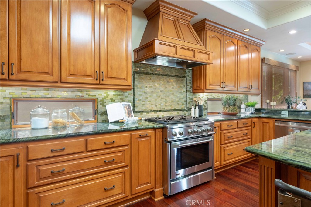 4004 Country Club Property Photo 18